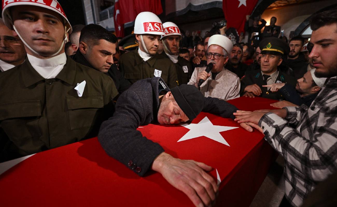 Irak'ın kuzeyinde 12 Türk askeri şehit oldu