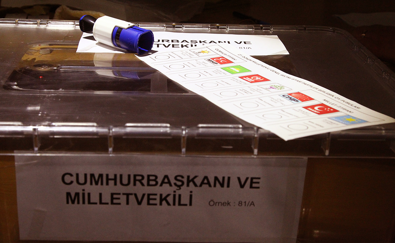 Seçime 2 ay kaldı: Yurt dışında oy kullanma işlemi nasıl olacak?