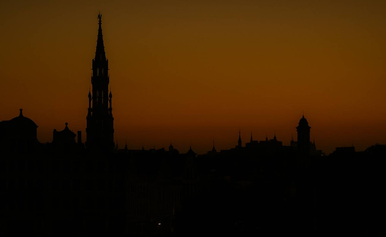 Karanlık Gecesi başlıyor: Işıklar sembolik olarak kapatılacak
